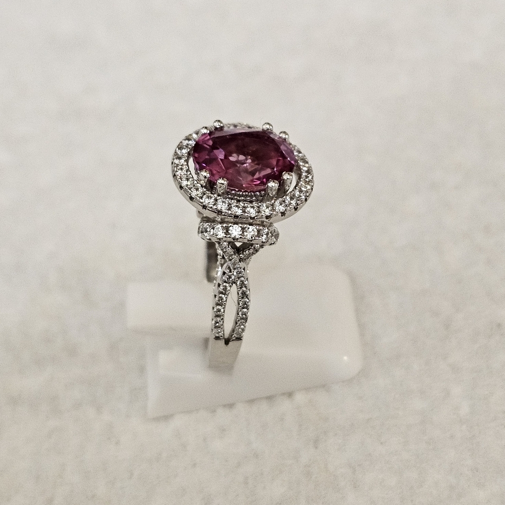 Rare Victoria Wieck Strawberry Topaz & White Zircom. Sterling Silver Size 6! - Picture 7 of 11